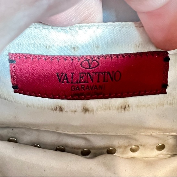 Valentino Garavani Valentino Garavani Rockstud Mini Leather Saddle Crossbody Bag - Picture 8 of 12